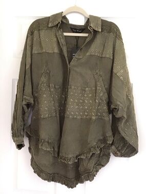 YOUNG THREADS NWT Top Black Embroidered Boho Style Size Medium Large